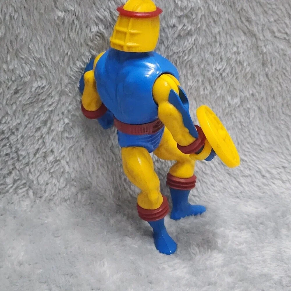 Vintage SY-KLONE Masters of the Universe Figure - 1984 MOTU Sy-Clone Spins